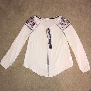 Altar’d State white blouse with purple embroidery